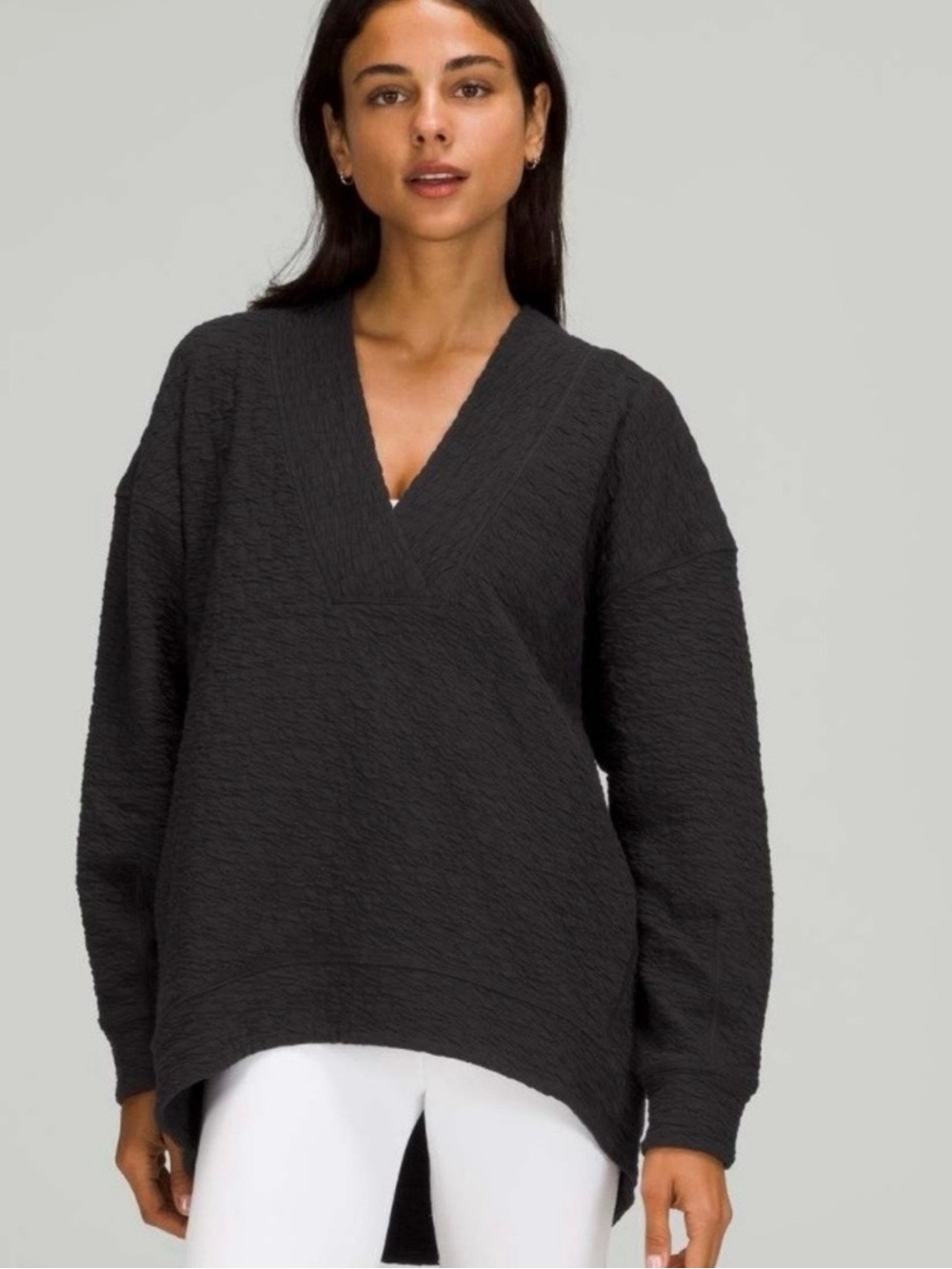 Lululemon Rippled V-Neck Pullover Black Size 2